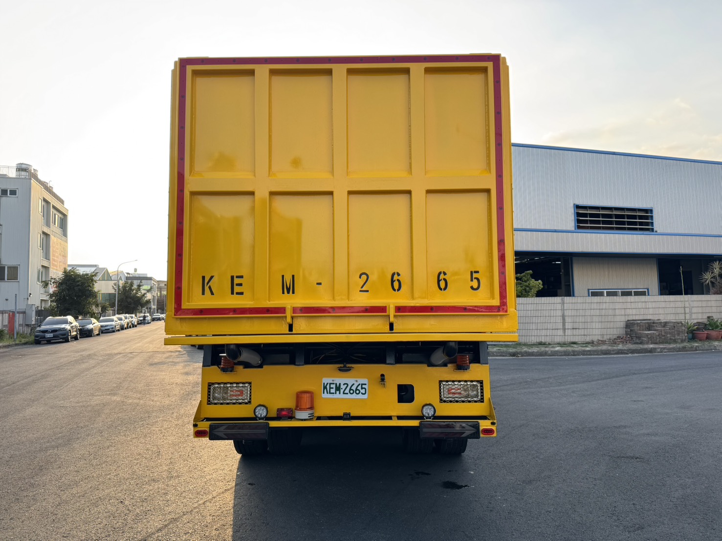 砂石車
