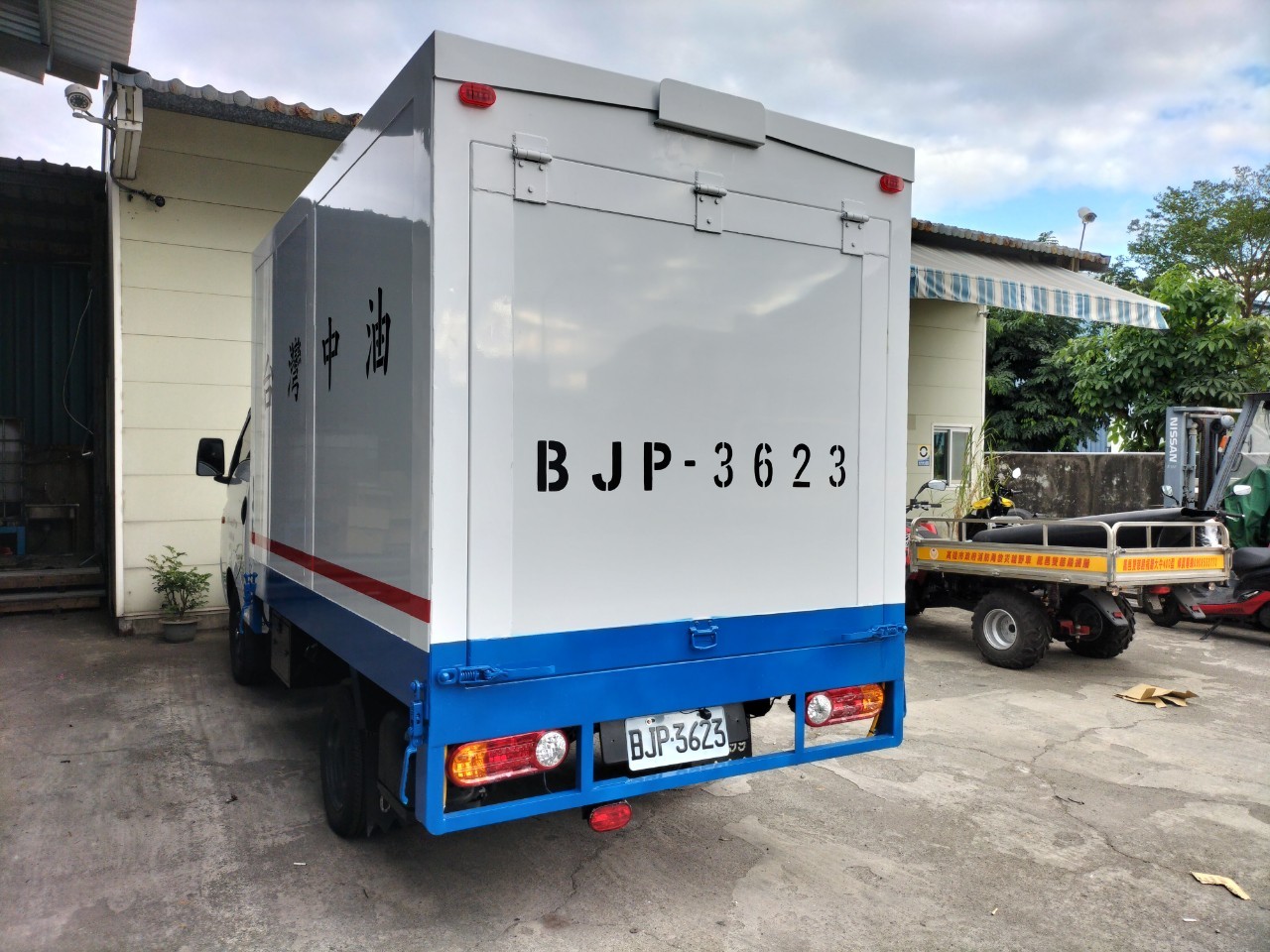 歐翼箱型車