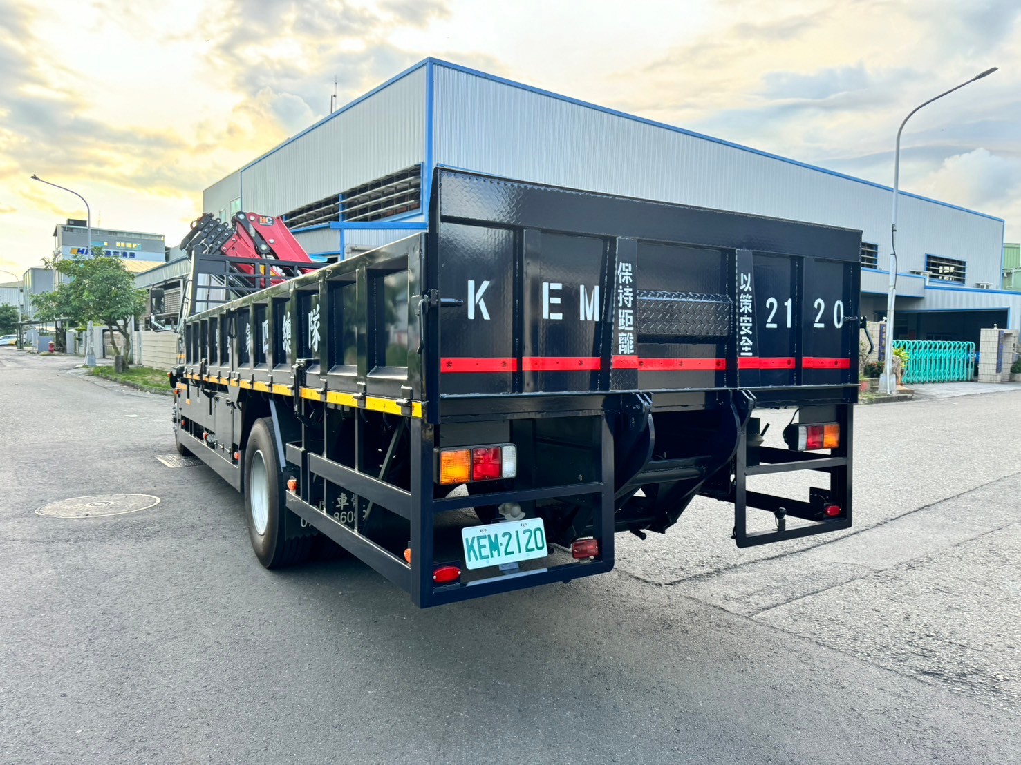 警政署吊桿車